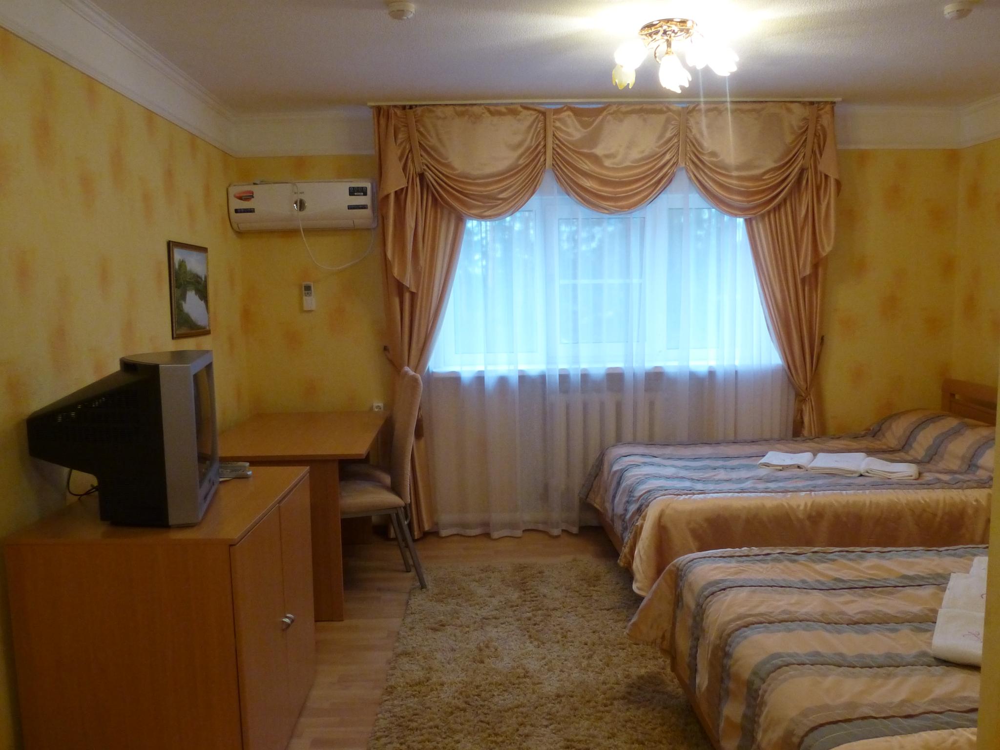 кичменгский городок салют. вологодская область никольский район деревня козловка. гостиница камелия никольск вологодская область. никольск гостиница. кафе камелия никольск вологодская.