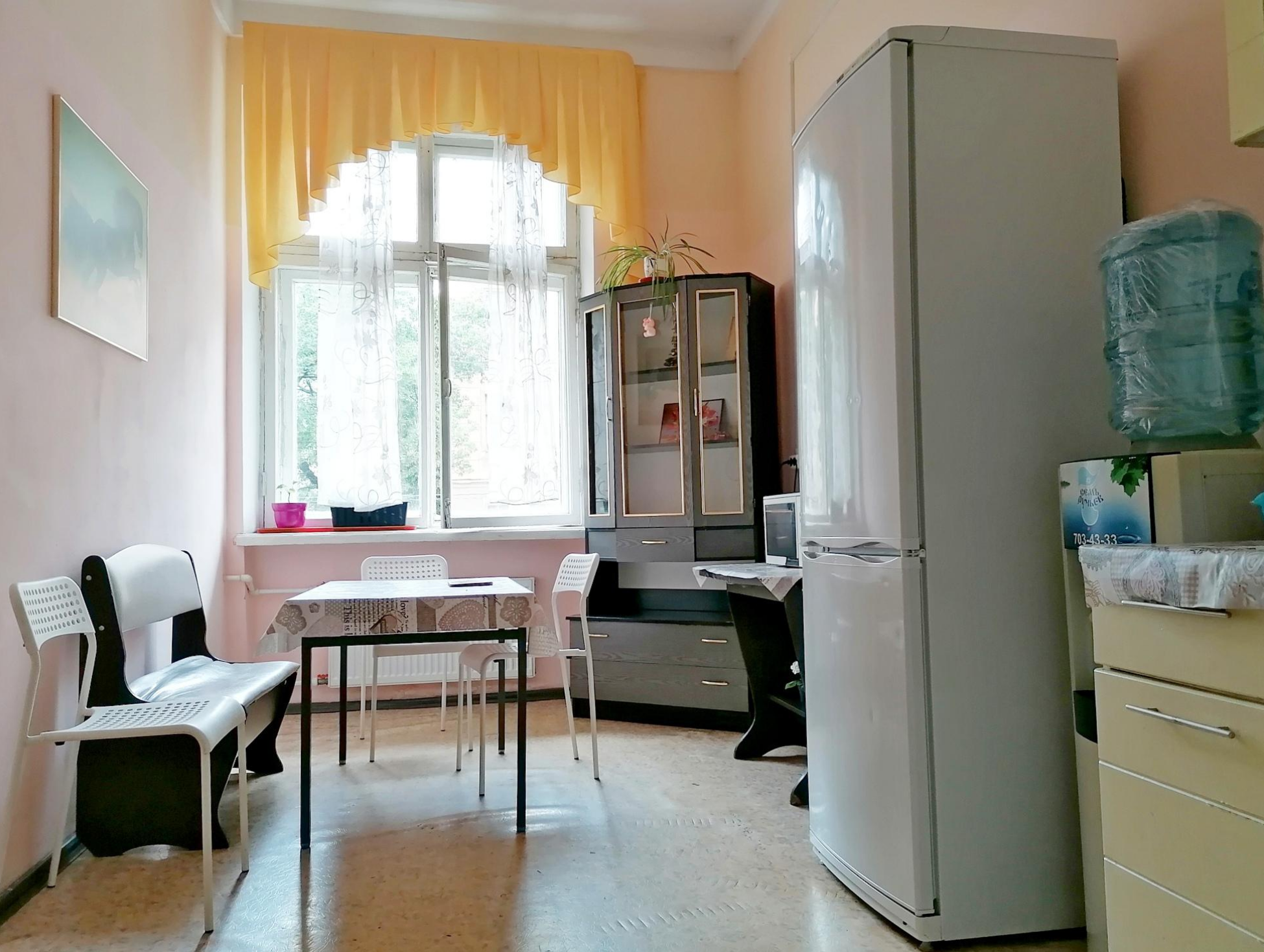 Общежитие для рабочих в москве. Хостел дом 1. Петродом хостел. Гостиница дом тамбовская 18 санкт петербург. Хостел дом санкт-петербург.