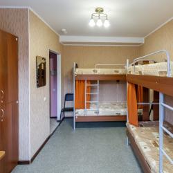 Кровать в 4-местном общем номере (удобства на этаже)
