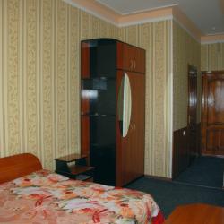 Номер стандарт с 1 двуспальной кроватью