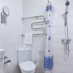 Номер стандарт с 2 односпальными кроватями (с завтраком, мансарда)