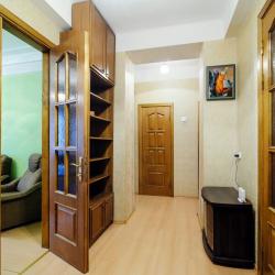 3-комнатные апартаменты улучшенные Кирова, 3 (2)