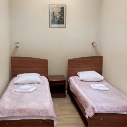 Кровать в 3-местном общем номере
