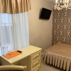 Комната стандарт с 1 двуспальной кроватью (с завтраком)