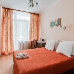 Номер стандарт плюс с 1 двуспальной кроватью (с завтраком)