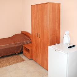 Номер стандарт с 2 односпальными кроватями №1,4 (с завтраком)