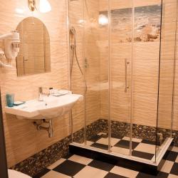 Номер стандарт с 2 односпальными кроватями (с завтраком)