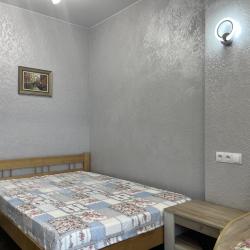 Комната комфорт с 1 односпальной и 1 двуспальной кроватью