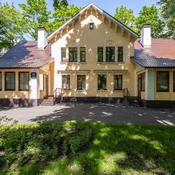 5-комнатные апартаменты улучшенные Коттедж