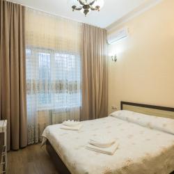 Номер стандарт с 1 двуспальной кроватью (с завтраком)