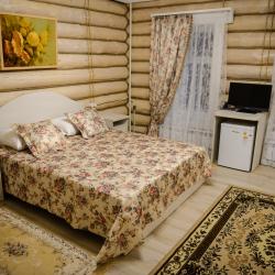 Номер люкс с 1 двуспальной кроватью (мансарда)