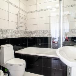 Комната улучшенная Метелица с 2 двуспальными кроватями (корпус Б)