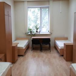 Кровать в общем четырёхместном номере эконом №29 (удобства на этаже)