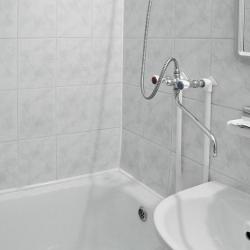 Номер стандарт с 1 двуспальной кроватью (с завтраком)