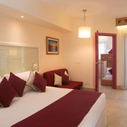 2-room Family Room Pool View (all inclusive)