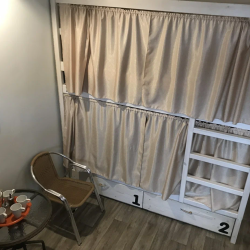 Номер эконом с 5 двухярусными кроватями