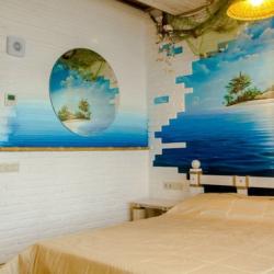Номер стандарт с 1 двуспальной кроватью на 1 этаже (с завтраком)