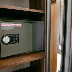 Номер студия премиум с 1 двуспальной кроватью (с завтраком)