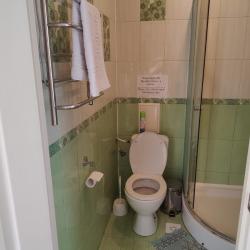 Кружевная комната с двумя раздельными кроватями