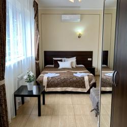 Комната улучшенная с 1 двуспальной кроватью