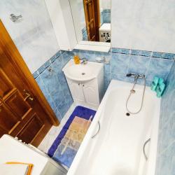 3-комнатные апартаменты улучшенные Кирова, 3 (2)