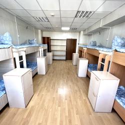Кровать в 12-местном общем мужском номере