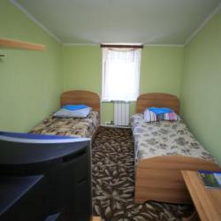 Номер стандарт с 2 односпальными кроватями (с пансионом)