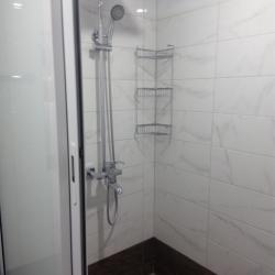Кровать в 12-местном общем номере
