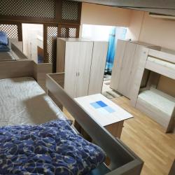 Кровать в 12-ти местном женском номере