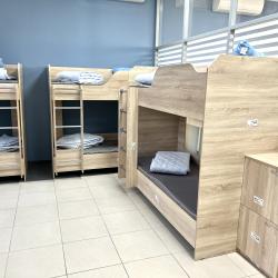 Кровать в 12-местном общем мужском номере