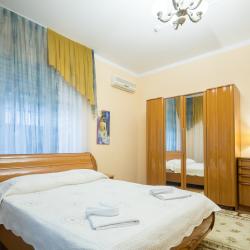 Номер комфорт улучшенный с 1 двуспальной кроватью (с завтраком)