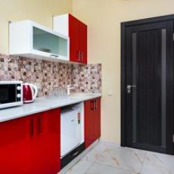 3-комнатная комната люкс с 2 односпальными и 1 двуспальной кроватью с балконом (вид на море) (корпус Люкс)