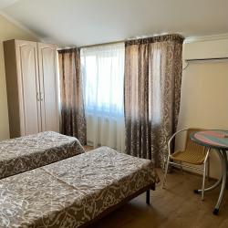 Комната улучшенная с 1 двуспальной кроватью