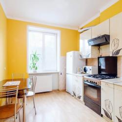 3-комнатные апартаменты улучшенные Кирова, 3 (2)
