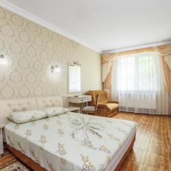Комната эконом с 1 двуспальной кроватью
