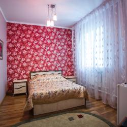 Номер стандарт с 1 двуспальной кроватью