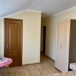 Комната стандарт с 1 двуспальной кроватью