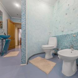 2-комнатные апартаменты улучшенные ул. Воровского, 36 б (74-097)