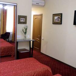 Комната стандарт с 2 односпальными кроватями (с завтраком)