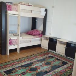 Кровать в женском 6-местном номере (общие удобства,мансарда) (завтрак включен)