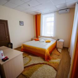 Номер стандарт эконом с 1 двуспальной кроватью (с завтраком)