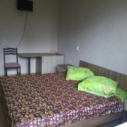 Номер эконом с 1 двуспальной кроватью