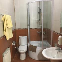 Номер стандарт с 1 двуспальной кроватью