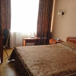 Номер стандарт бизнес с 1 двуспальной кроватью (с завтраком)