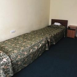 Номер эконом с 2 односпальными кроватями (с завтраком, общие удобства)