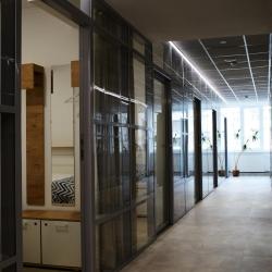 Кровать в 2-местном общем номере (с завтраком, без окна)
