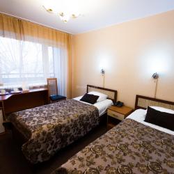 Номер комфорт с 2 односпальными кроватями (с завтраком)