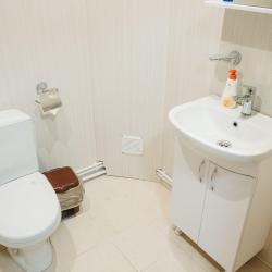 Номер эконом с 2 односпальными кроватями (с завтраком)