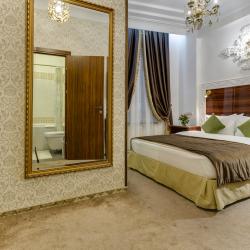 Номер делюкс с 2 односпальными кроватями (с завтраком)