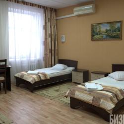 Кровать в 5-местном общем номере (с завтраком)
